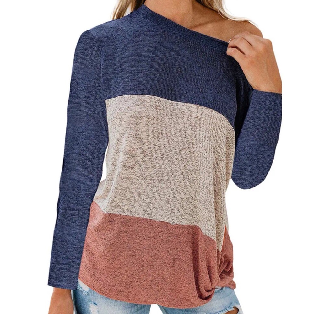 NWOT Scoop Neck Top
